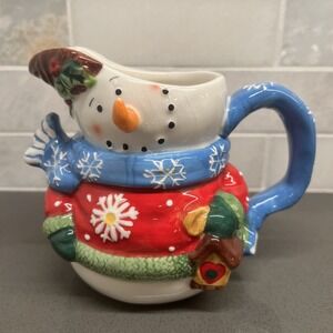 SNOWMAN 10 Oz Creamer super cute 3-D details Decor Only
